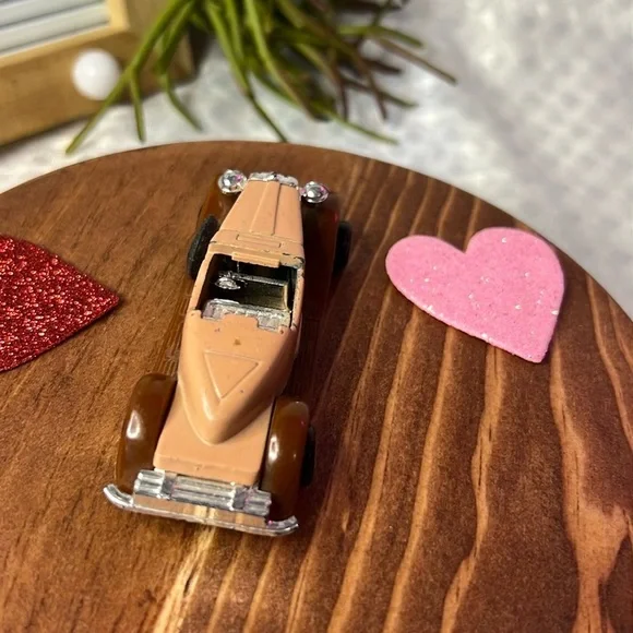 Vintage - Summer S695 Tan/Brown 1930s Boat Tail Roadster VHTF 1/64 Diecast Toy. - Picture 4 of 5